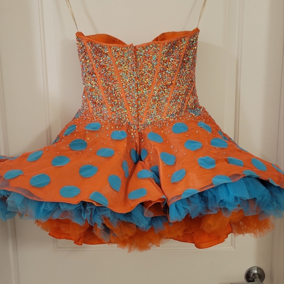 Jovan sequin tutu occassion dress for birthday, prom, school dance, parties - Picture 5 of 8